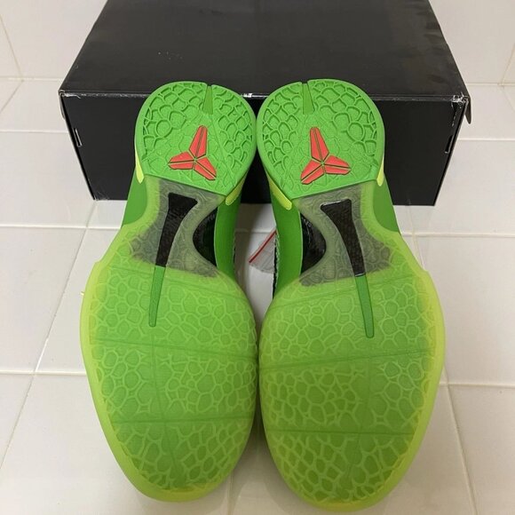 Size  -  9 Nike Kobe 6 Protro Grinch CW2190-300 Sneakers